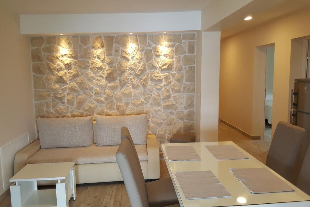 Sea View Apartments Nina Vrsi Exterior foto